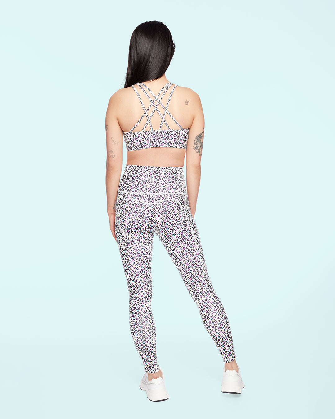 Leopard Women Yoga Sets Gym Wear 2 Pieces Sports Bras and Pants Seamless  Legging Fitness Suits Running Clothing - China Legging Fitness Suits Running  Clothing and Sports Bras and Pants Seamless Legging